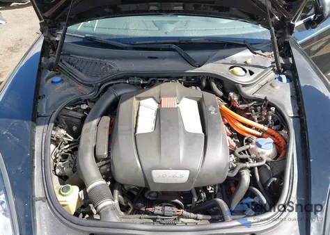 2015 Porsche Panamera E-Hybrid S z USA, uszkodzony, nr VIN WP0AD2A7XFL040061